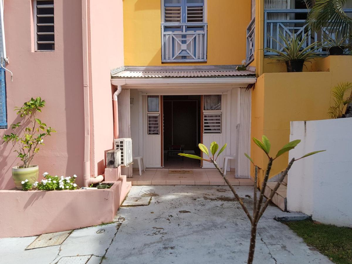 Hibiscus Apartment Le Gosier  Exterior photo